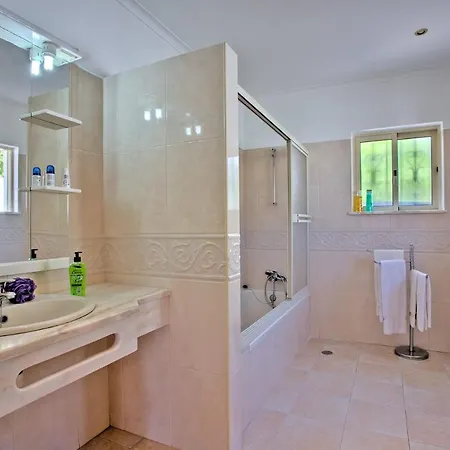 Miraflores By Villa *