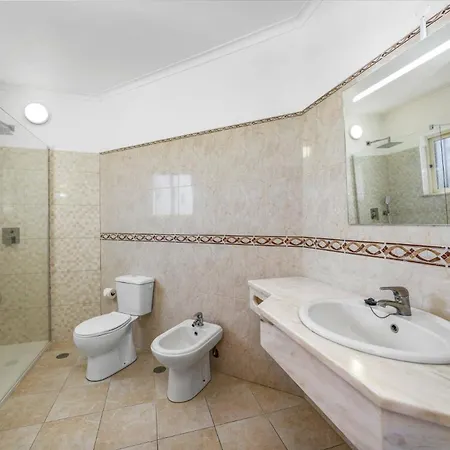 Miraflores By Villa *