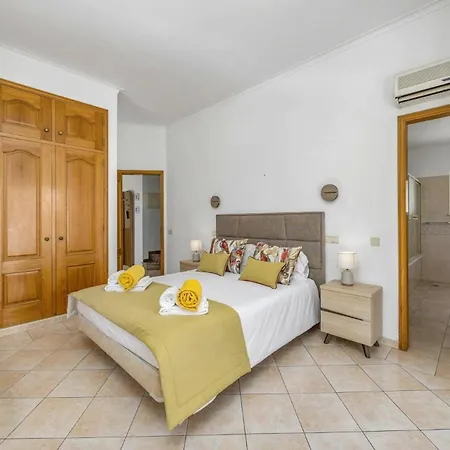 Miraflores By Villa